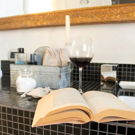 Casa Montalgallo Bed & Breakfast 4*