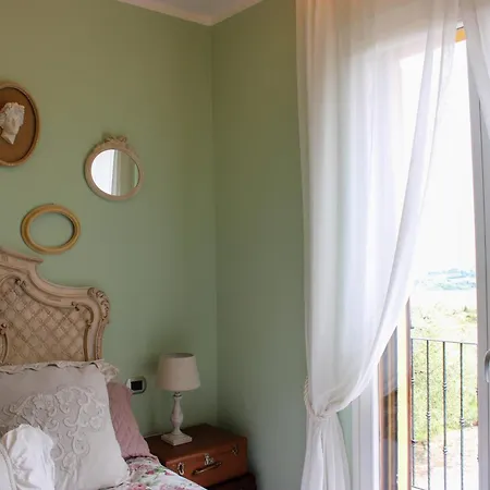 Bed & Breakfast Casa Montalgallo 4*
