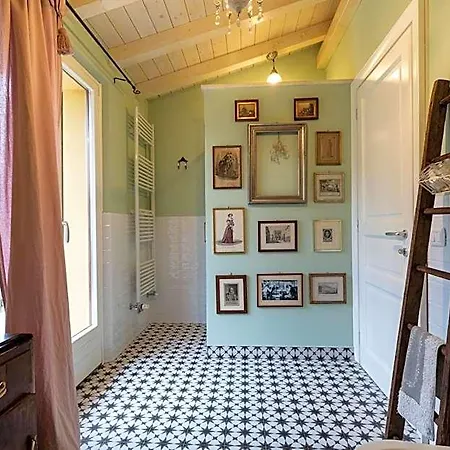 Casa Montalgallo 3*